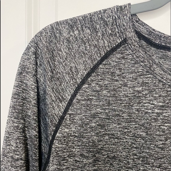 Workout Long Sleeve Top - Picture 5 of 6